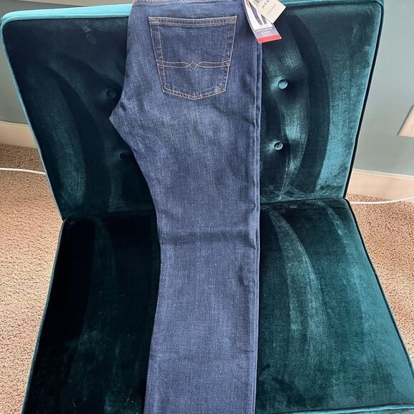 LUCKY BRAND Men’s 221 Straight Jeans - Picture 3 of 6